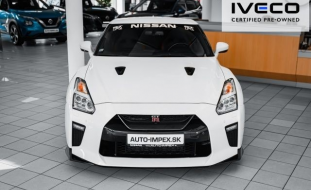 Nissan GT-R