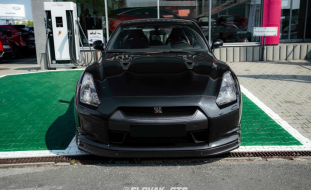 Nissan GT-R