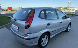 Nissan Almera