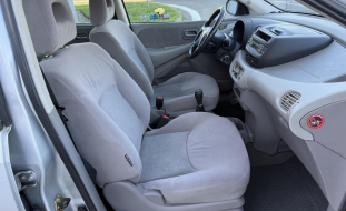 Nissan Almera